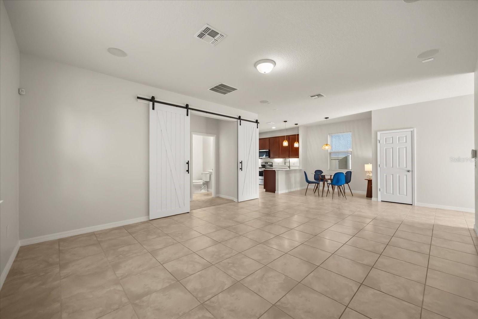 Image 7 of 42 For 2716 Vista Verde Lane