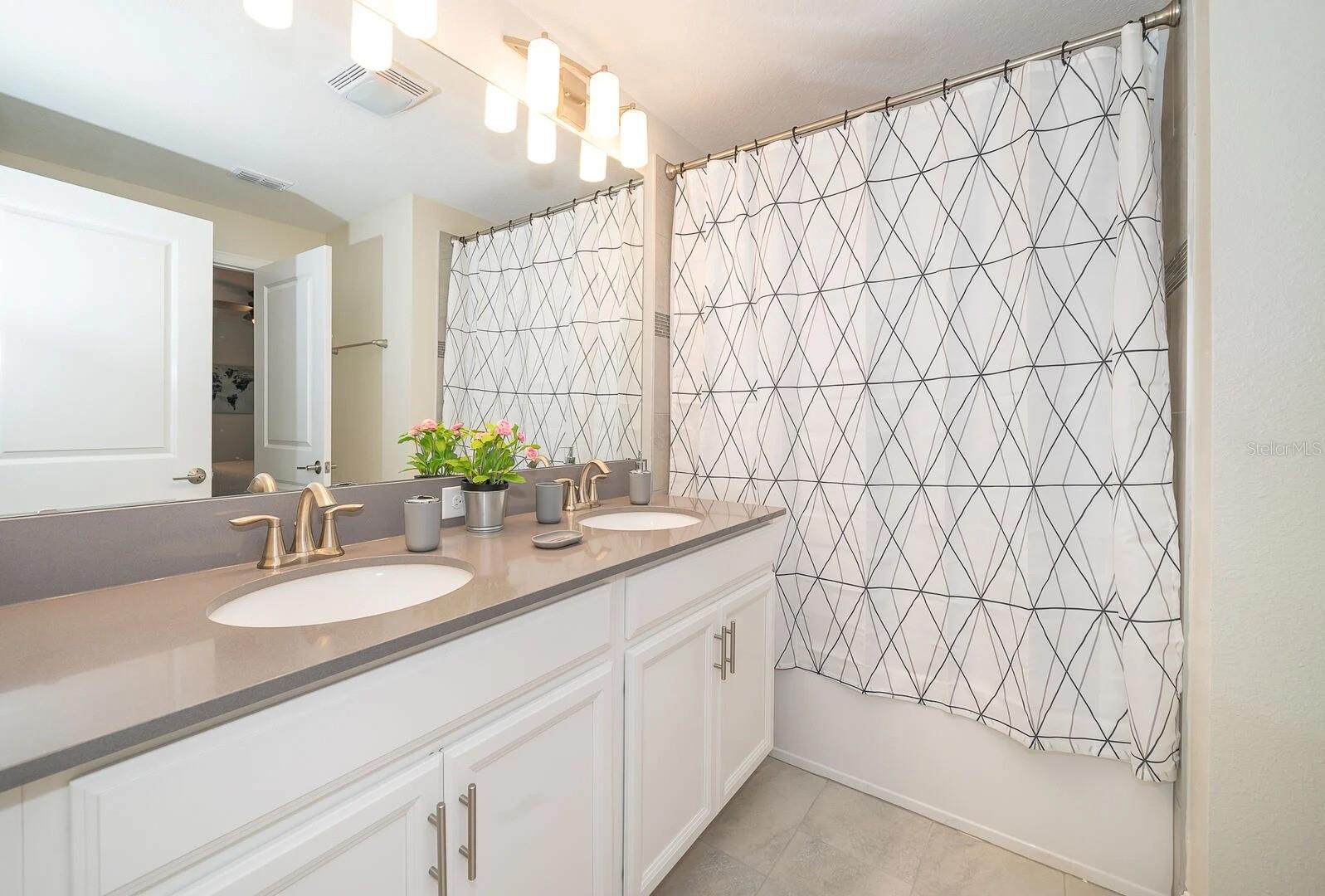 Image 10 of 23 For 4830 Dedication Street