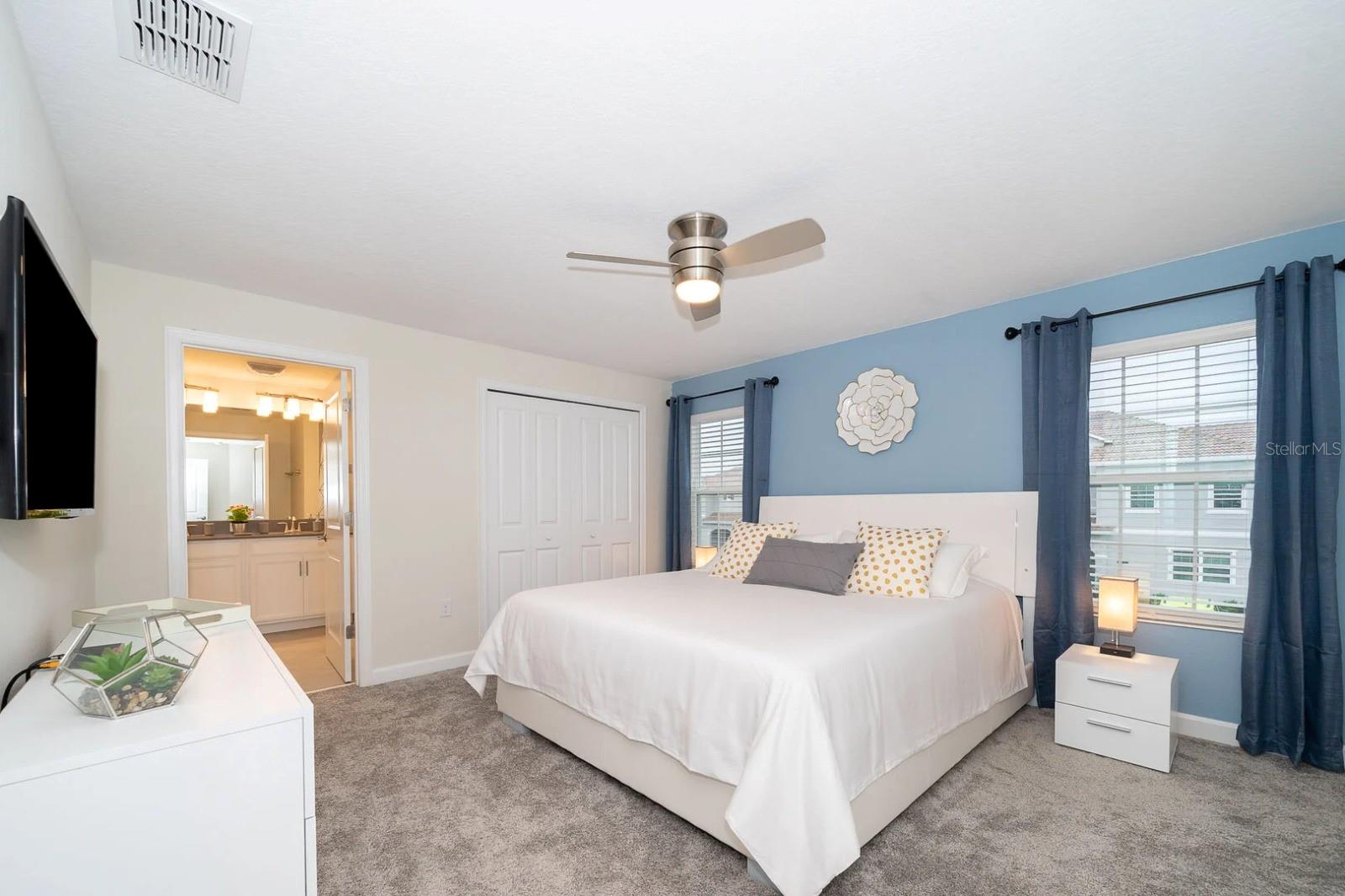 Image 12 of 23 For 4830 Dedication Street