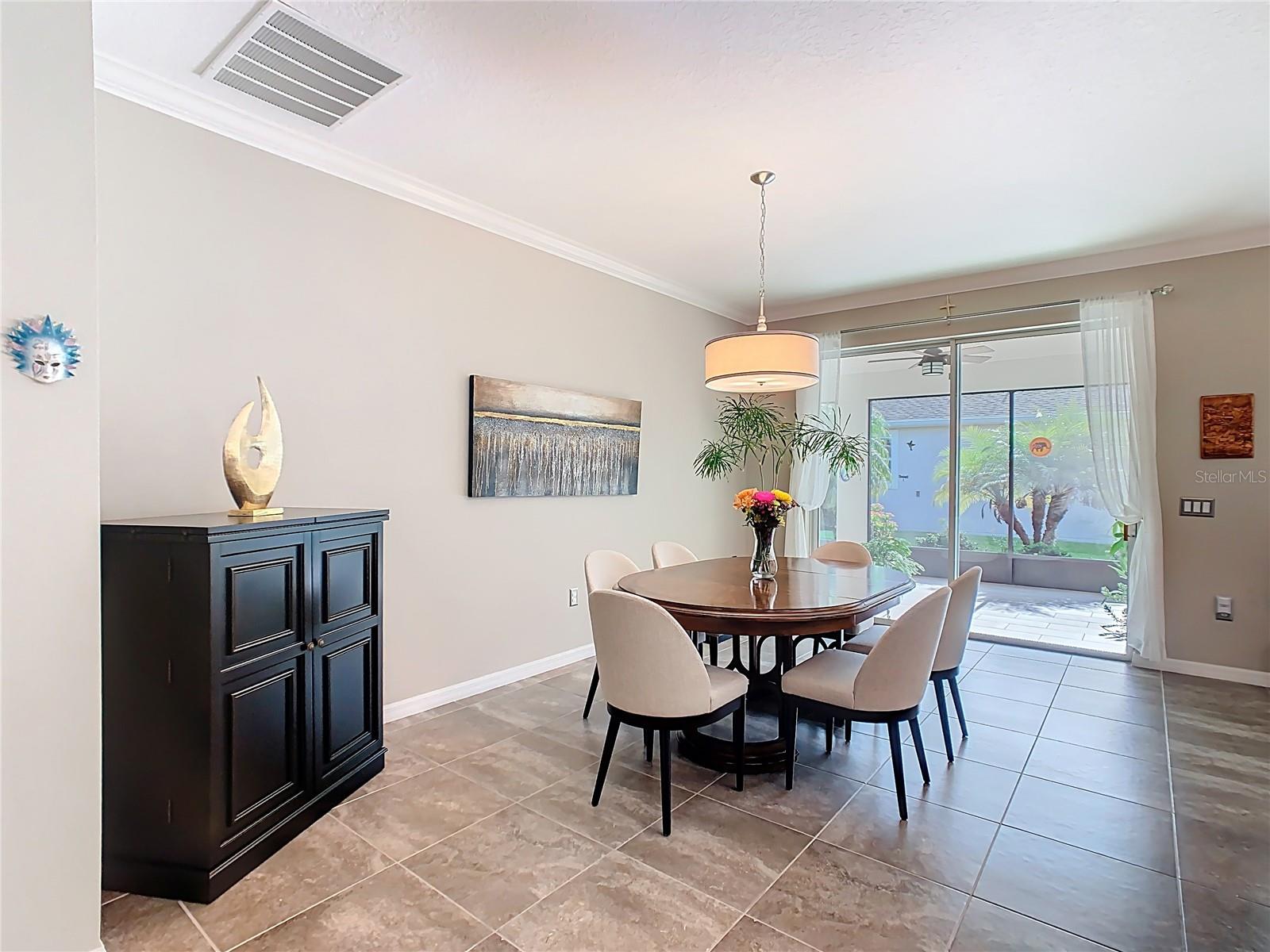 Image 7 of 75 For 428 Bel Air Way