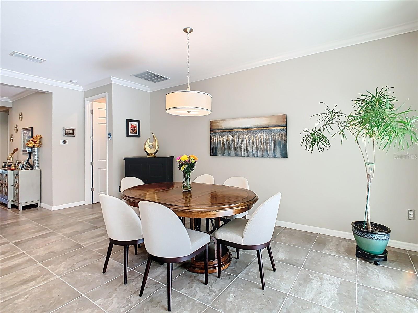 Image 8 of 75 For 428 Bel Air Way