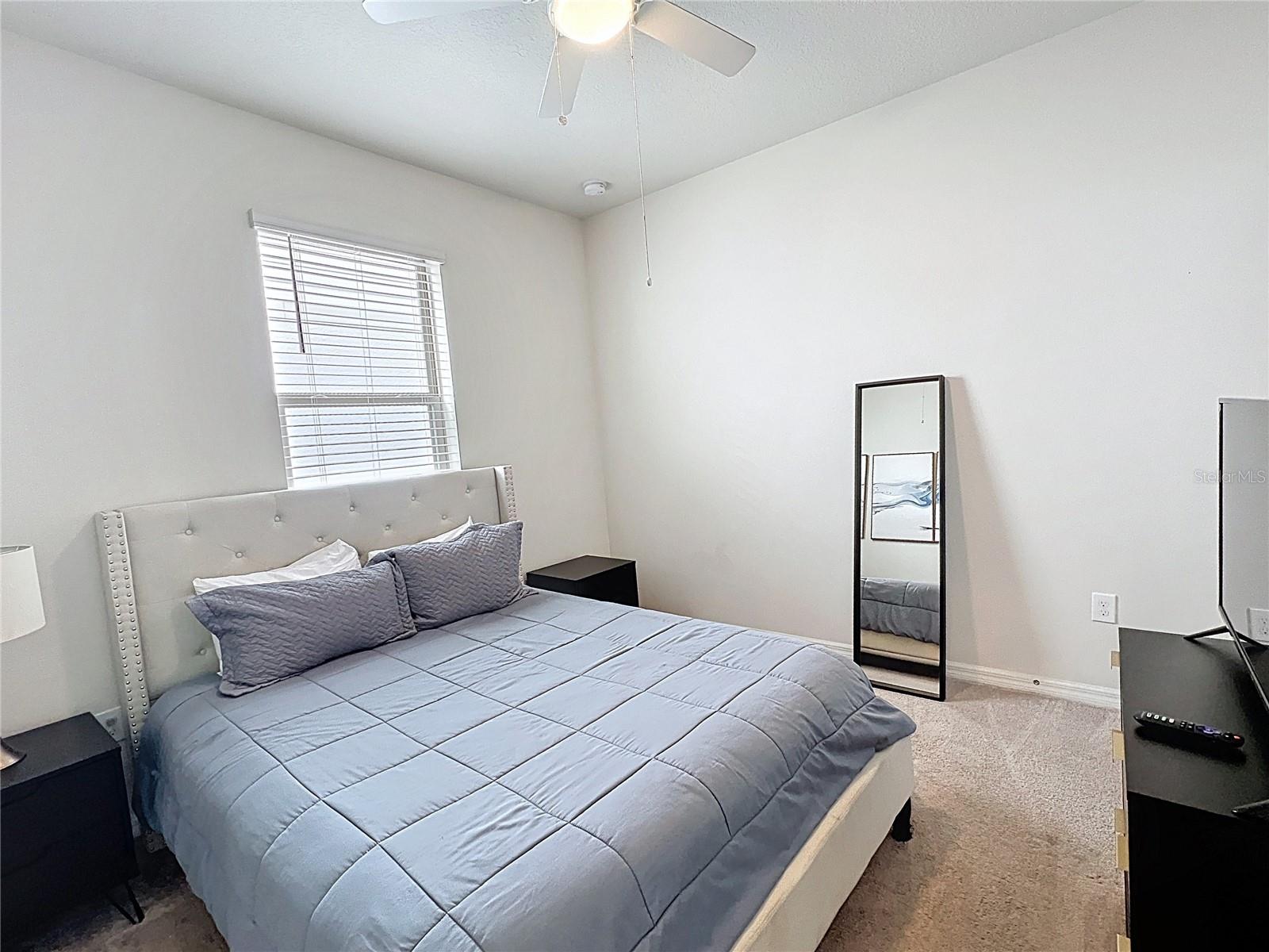 Image 11 of 47 For 2466 Dubai Street