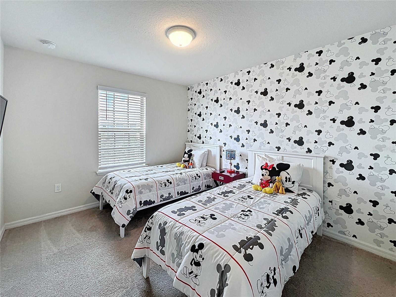 Image 25 of 47 For 2466 Dubai Street