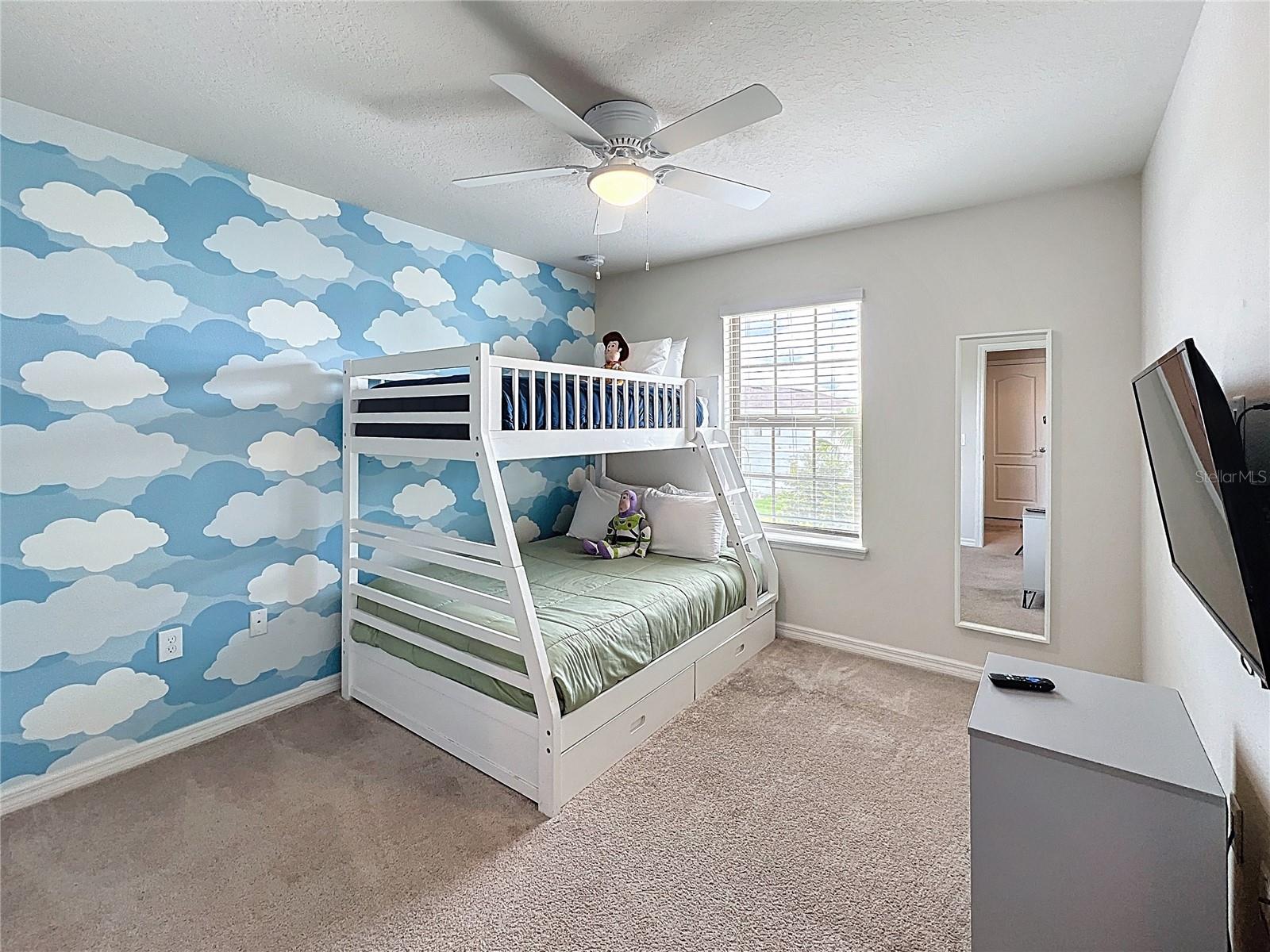 Image 28 of 47 For 2466 Dubai Street