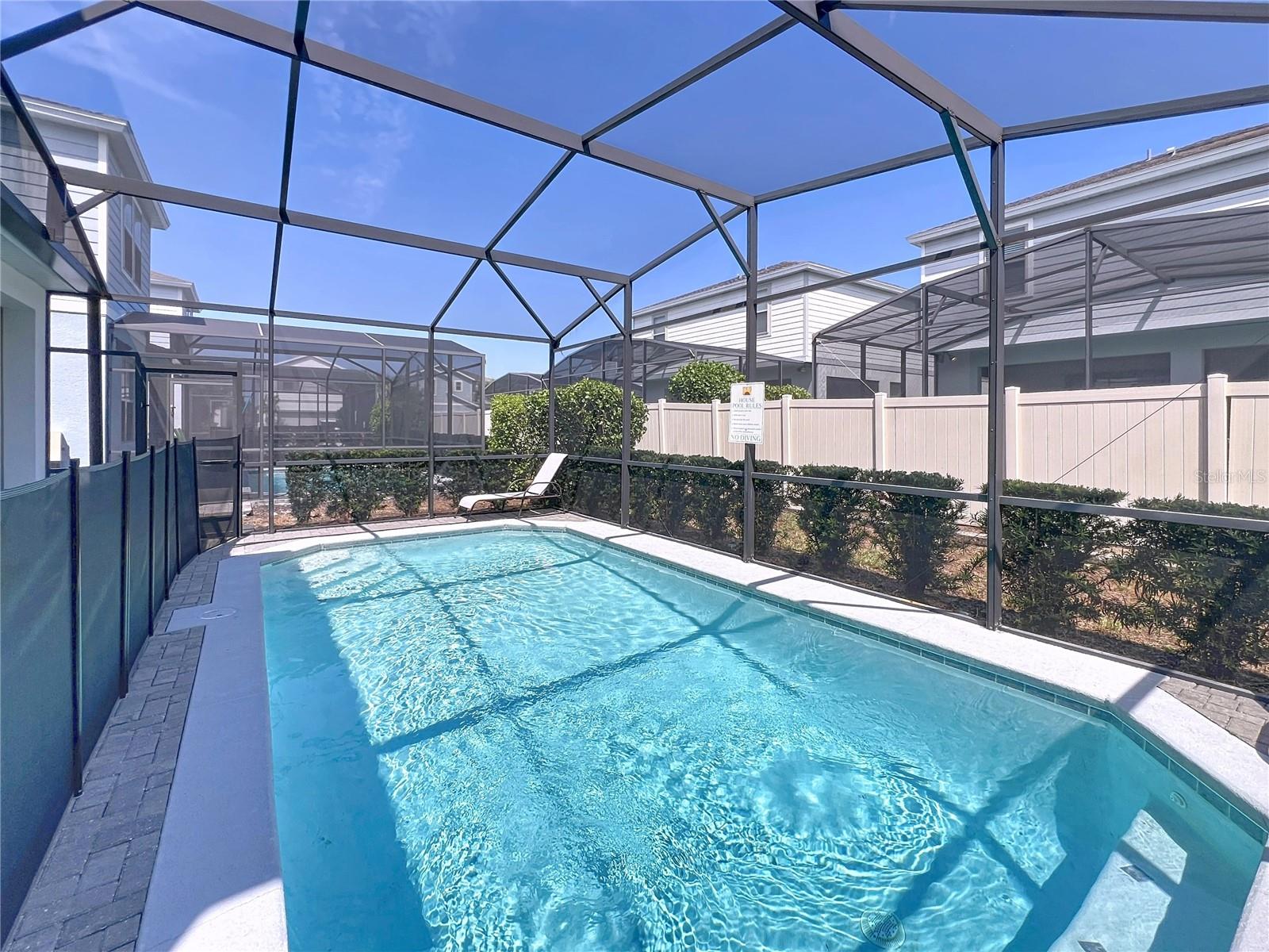 Image 32 of 47 For 2466 Dubai Street