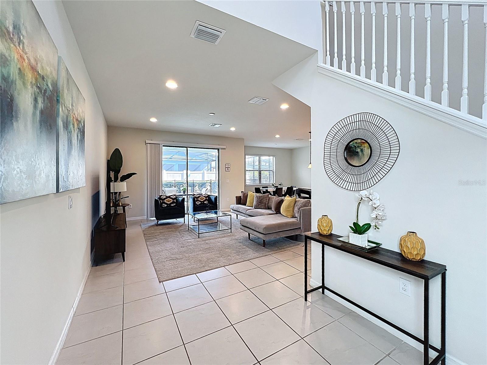 Image 4 of 47 For 2466 Dubai Street