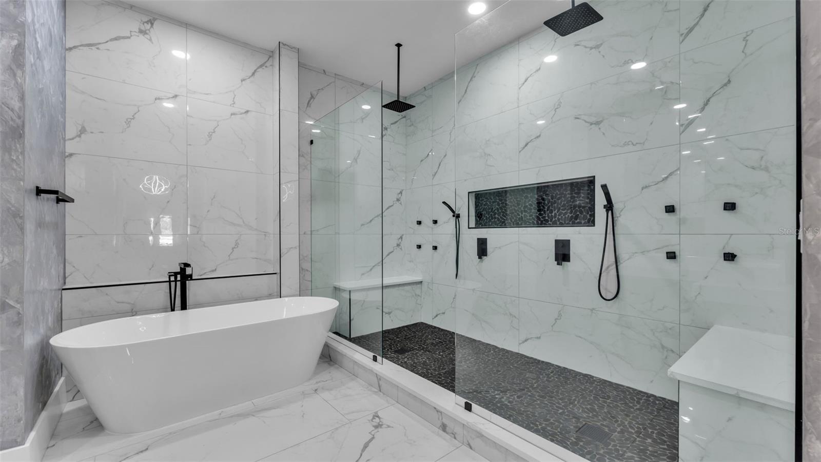 Image 31 of 76 For 1632 Regal Cove Court