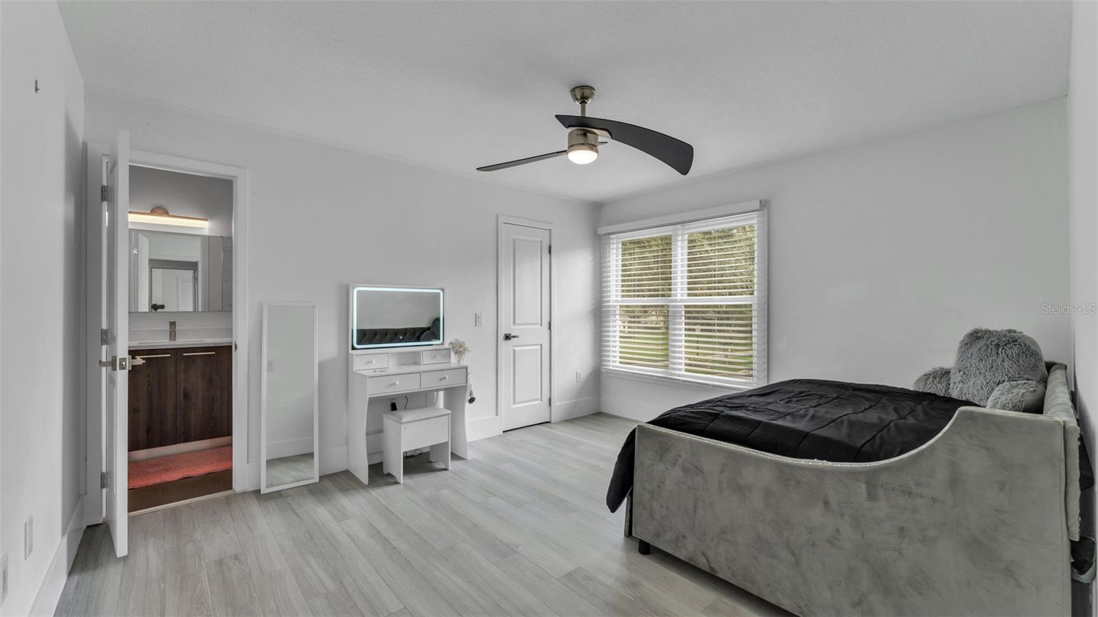 Image 45 of 76 For 1632 Regal Cove Court