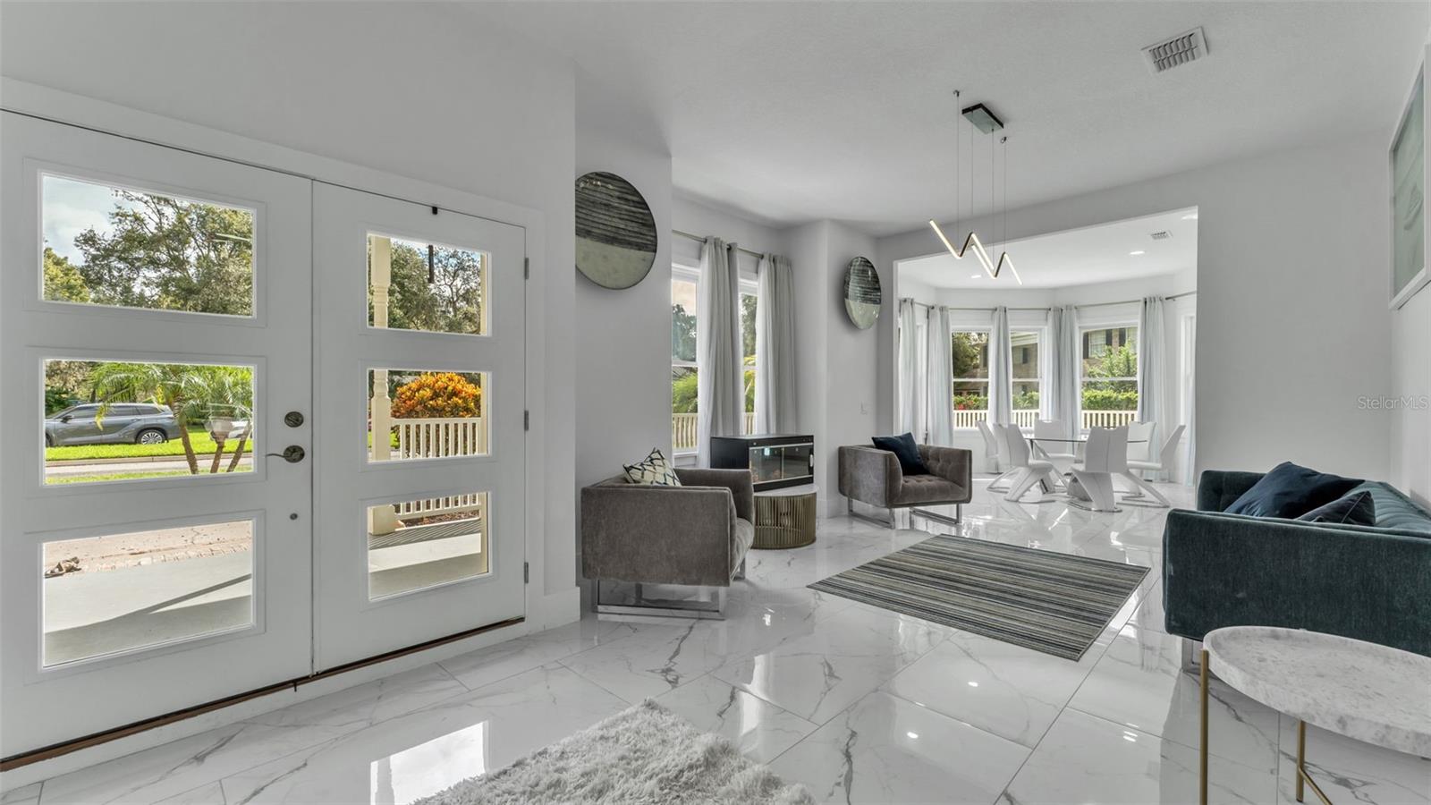 Image 5 of 76 For 1632 Regal Cove Court