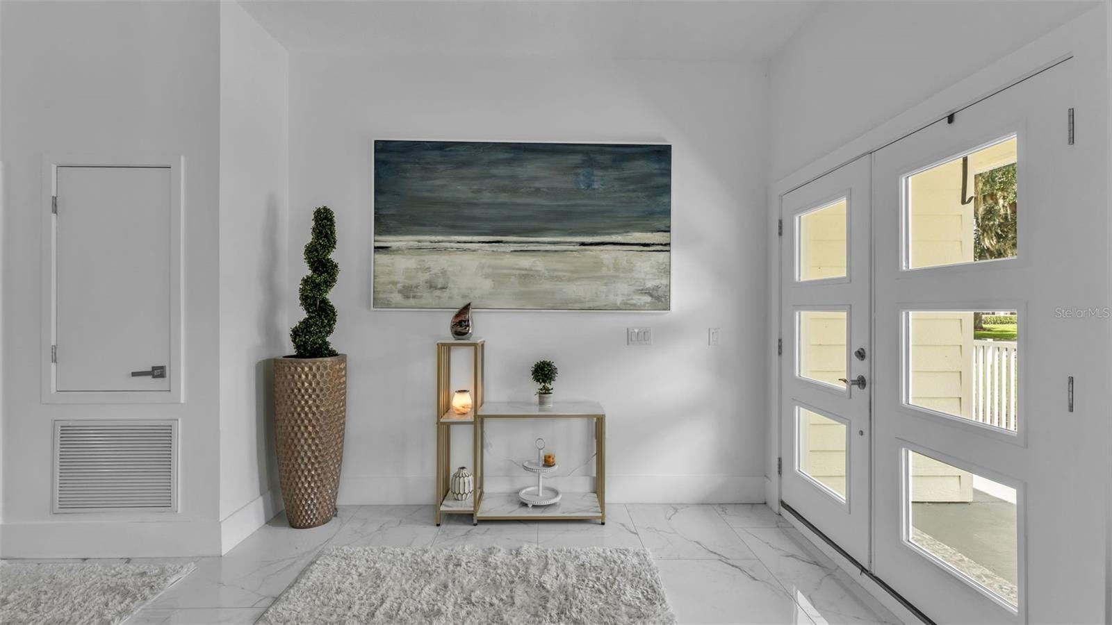 Image 7 of 76 For 1632 Regal Cove Court