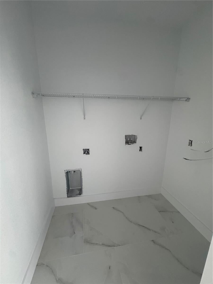 Image 14 of 43 For 823 Magnolia Avenue