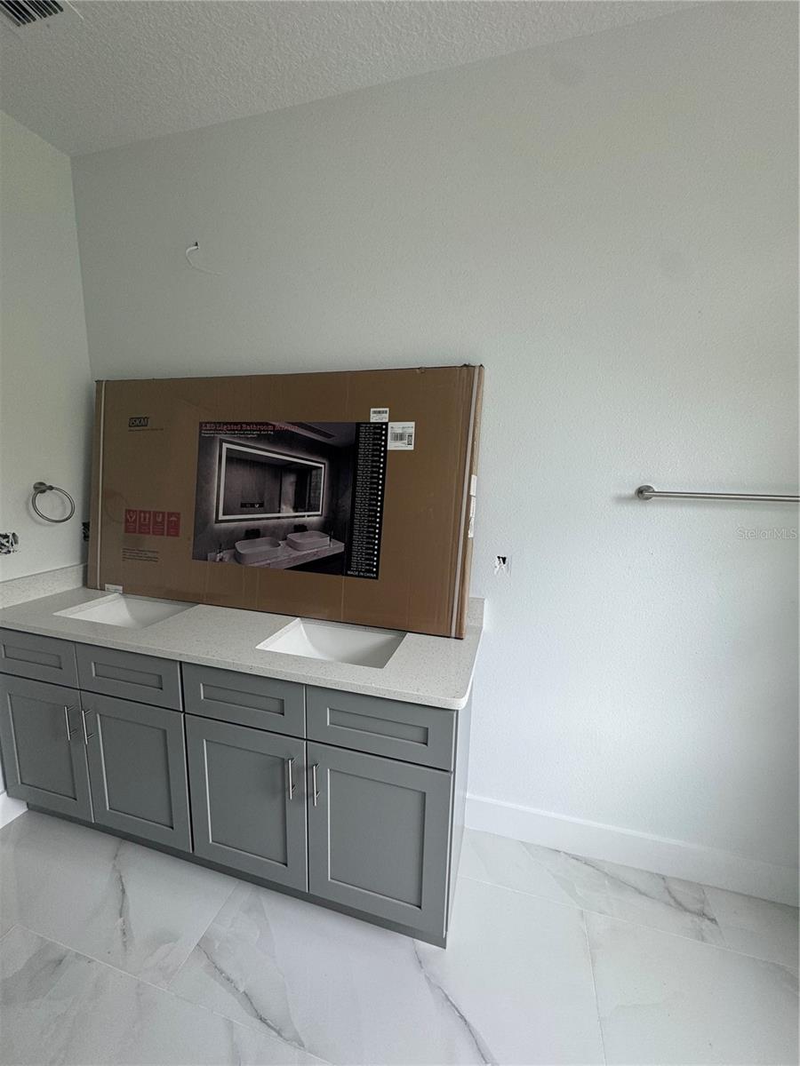 Image 20 of 43 For 823 Magnolia Avenue