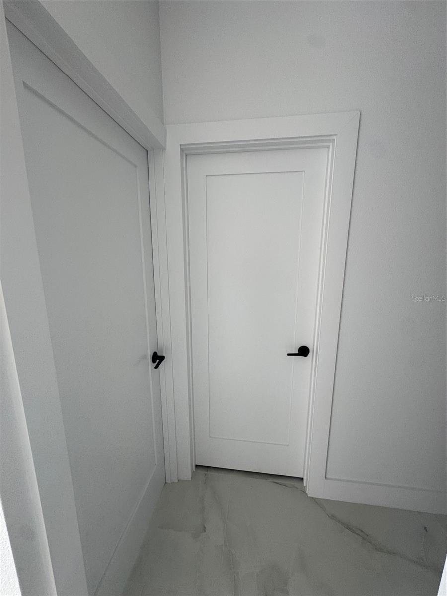 Image 26 of 43 For 823 Magnolia Avenue