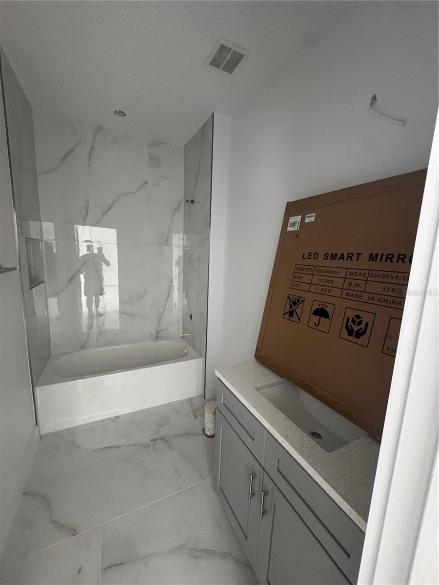 Image 27 of 43 For 823 Magnolia Avenue