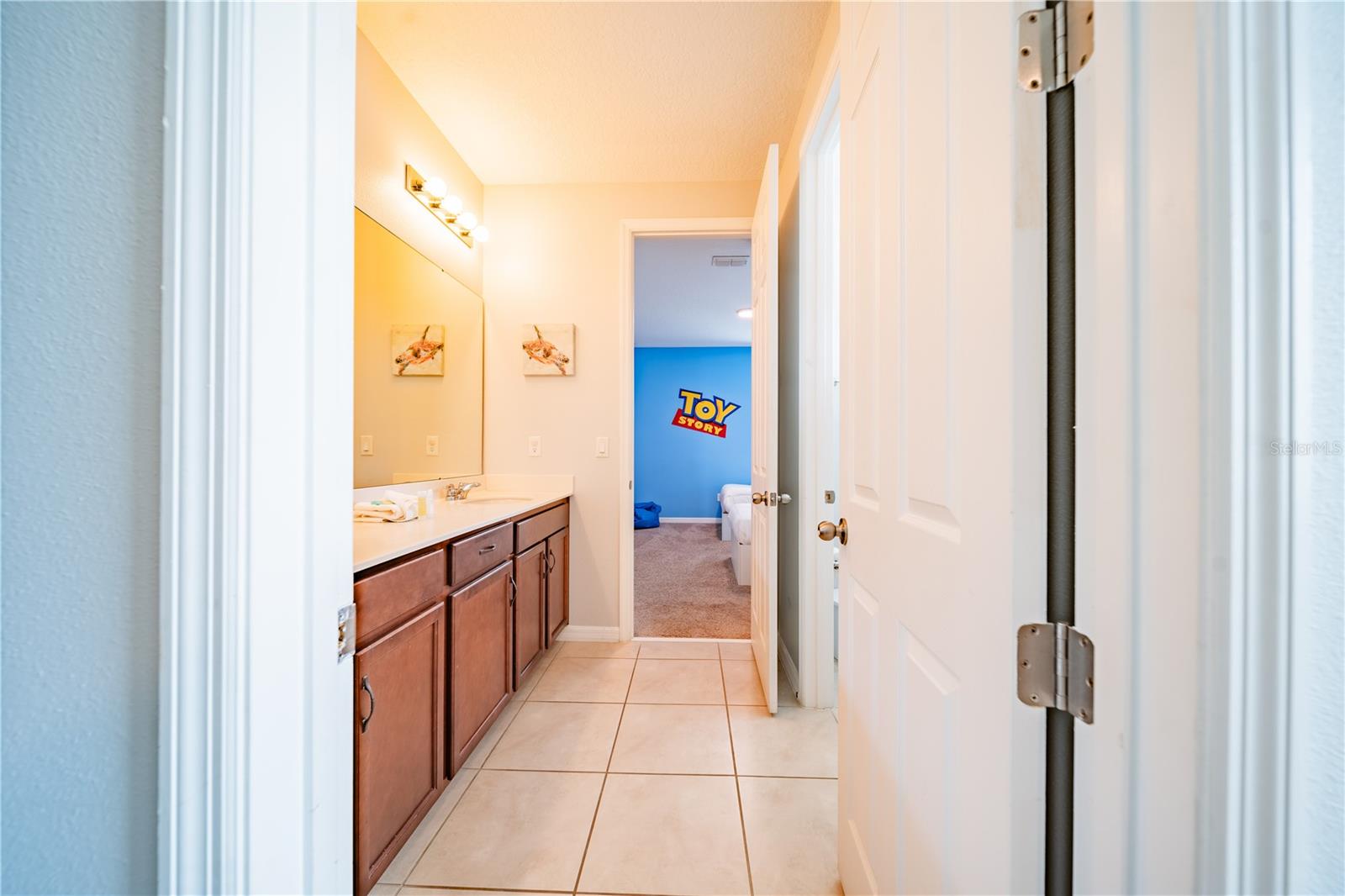 Image 32 of 57 For 1737 Caribbean View Terrace