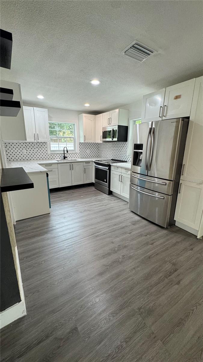 Image 13 of 46 For 2197 63rd Avenue S