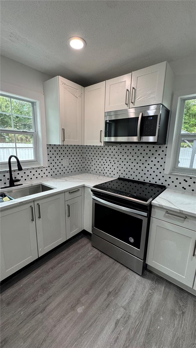 Image 17 of 46 For 2197 63rd Avenue S