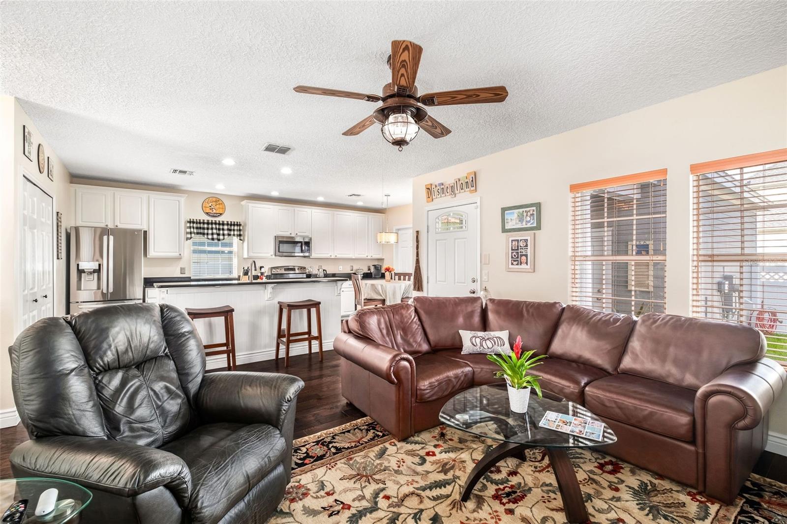 Image 4 of 37 For 1122 White Moss Lane