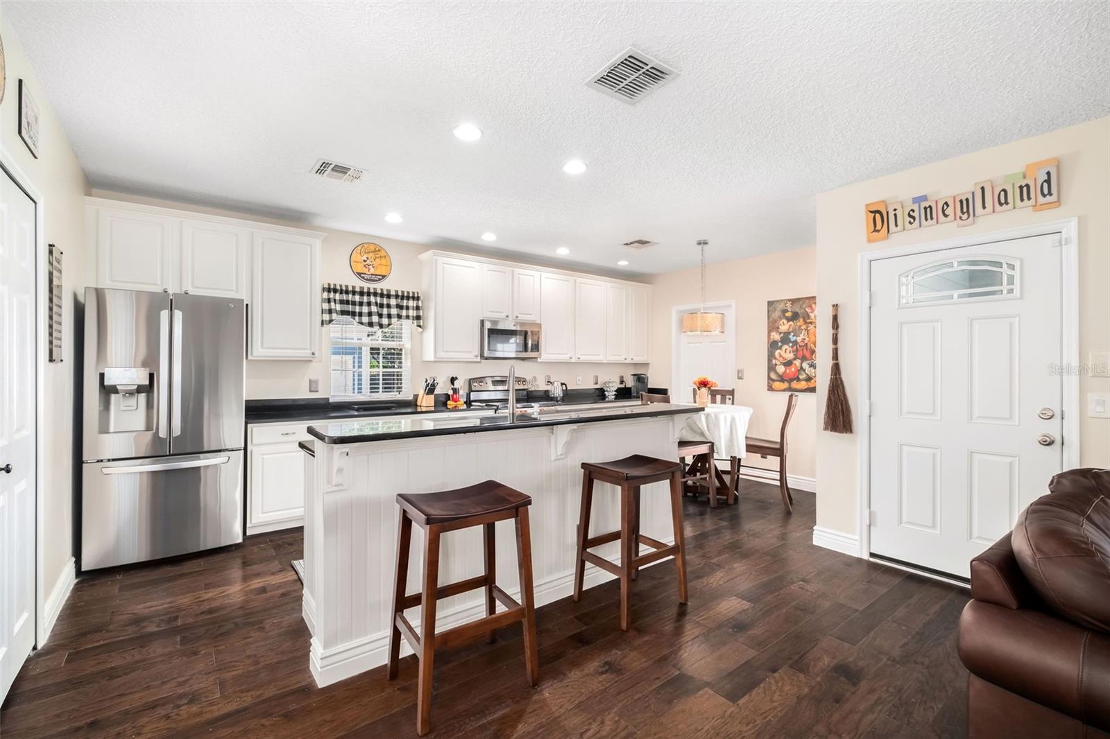 Image 6 of 37 For 1122 White Moss Lane