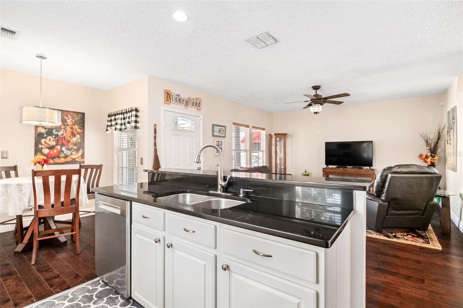 Image 8 of 37 For 1122 White Moss Lane