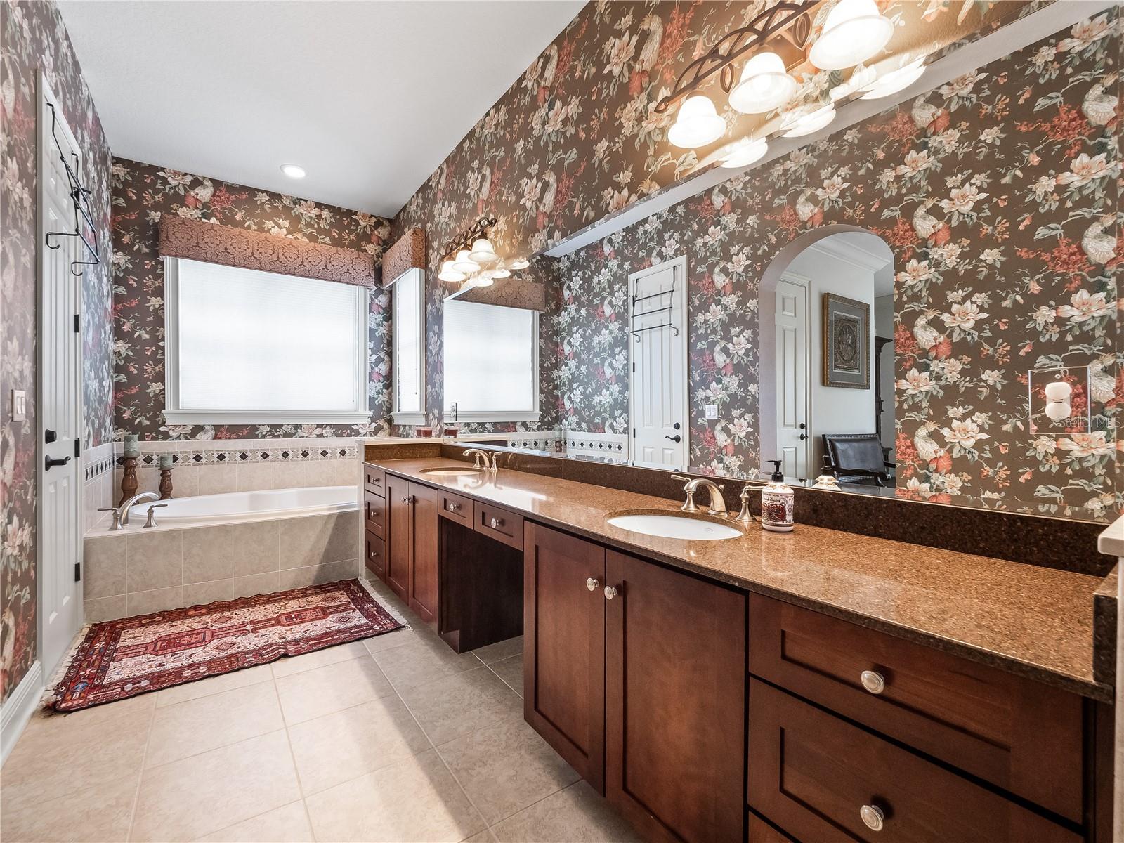 Image 19 of 47 For 1208 Radiant Street