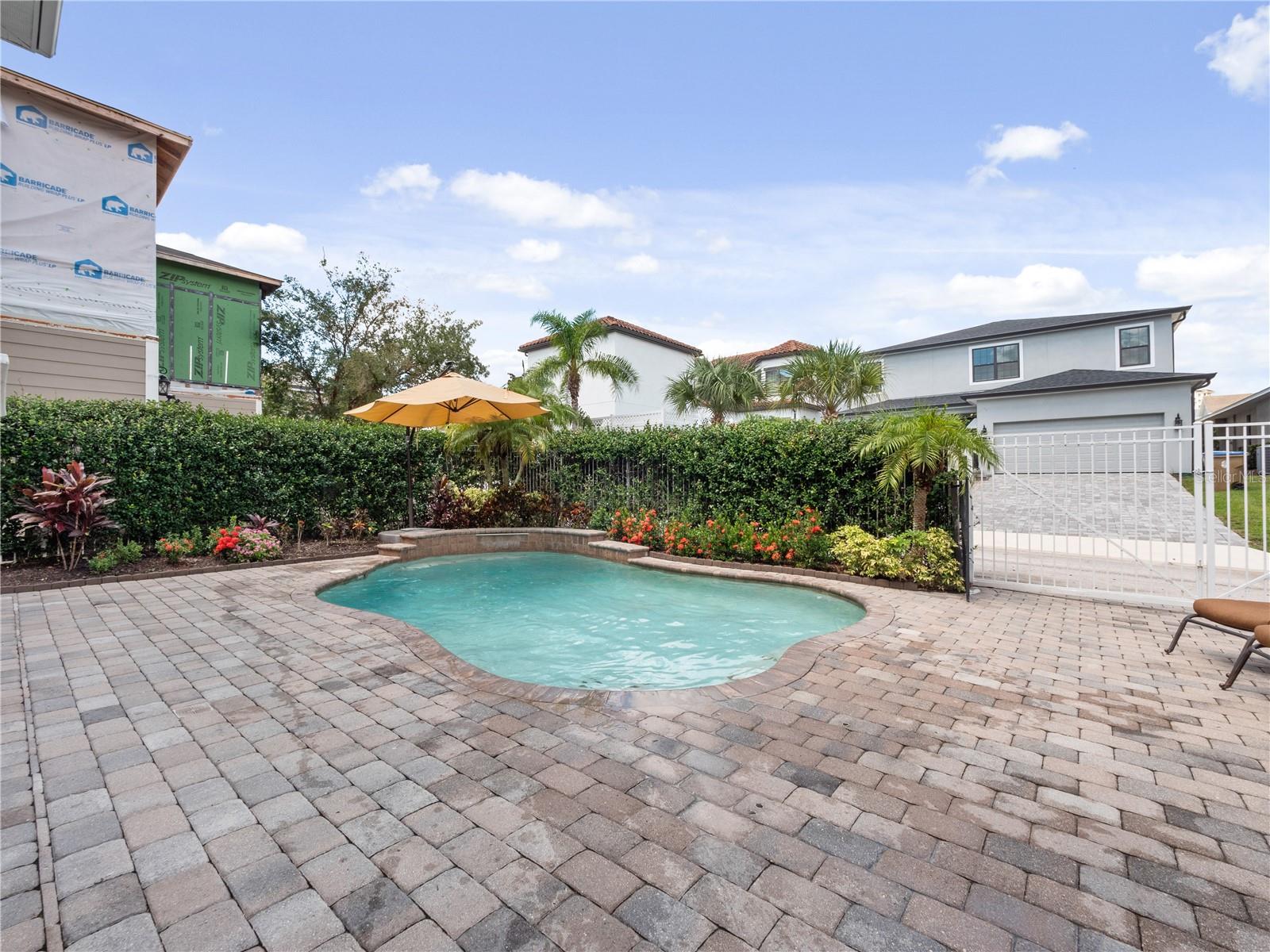 Image 20 of 47 For 1208 Radiant Street