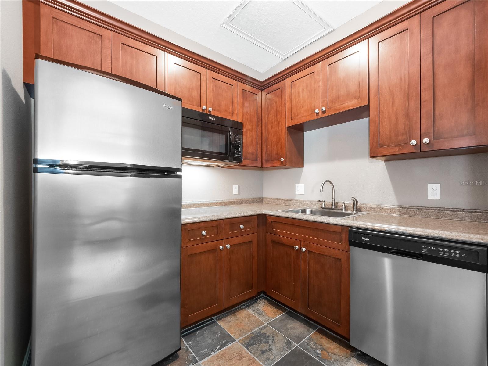 Image 30 of 47 For 1208 Radiant Street