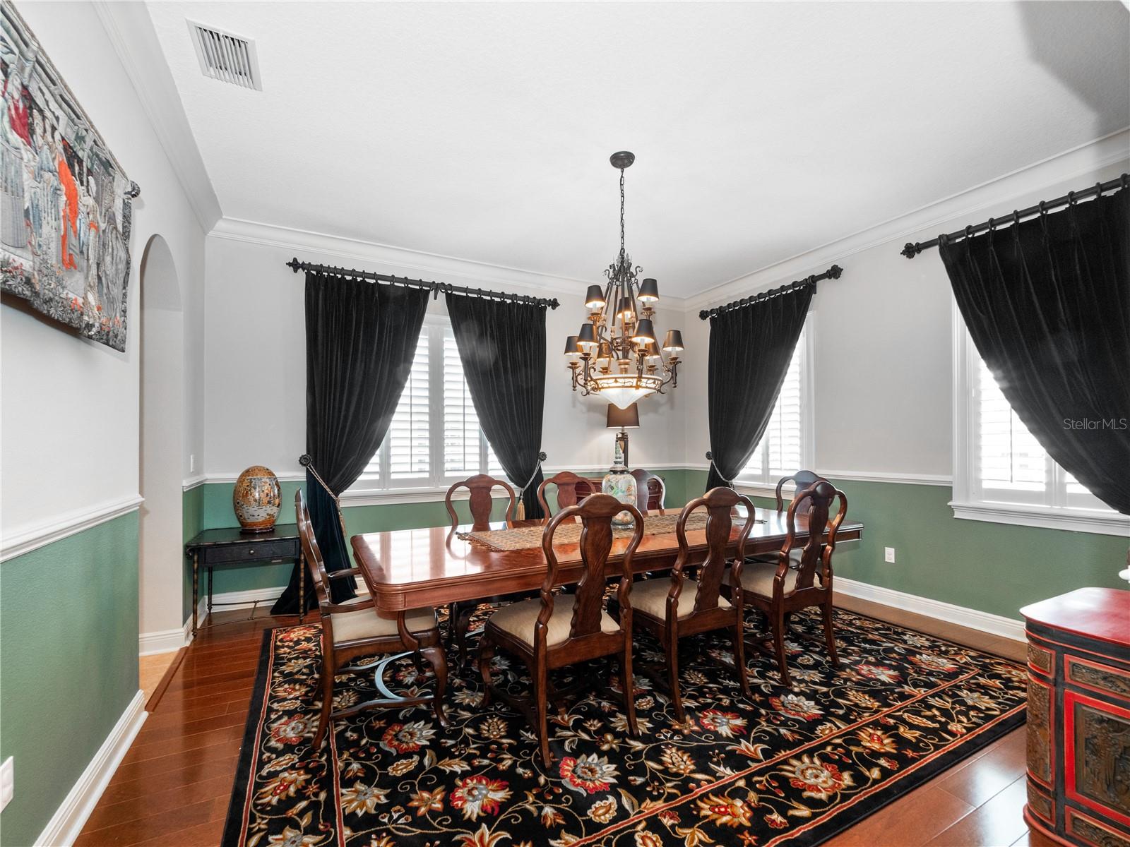 Image 8 of 47 For 1208 Radiant Street