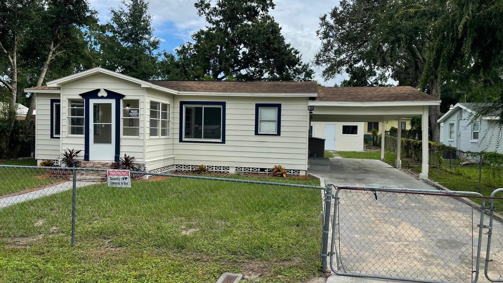 Image 2 of 23 For 807 Orchid Avenue