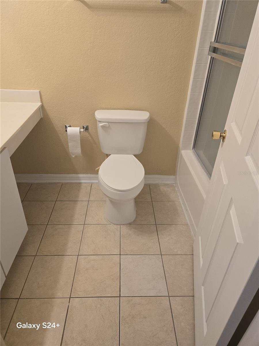 Image 17 of 25 For 1027 Dudley Drive