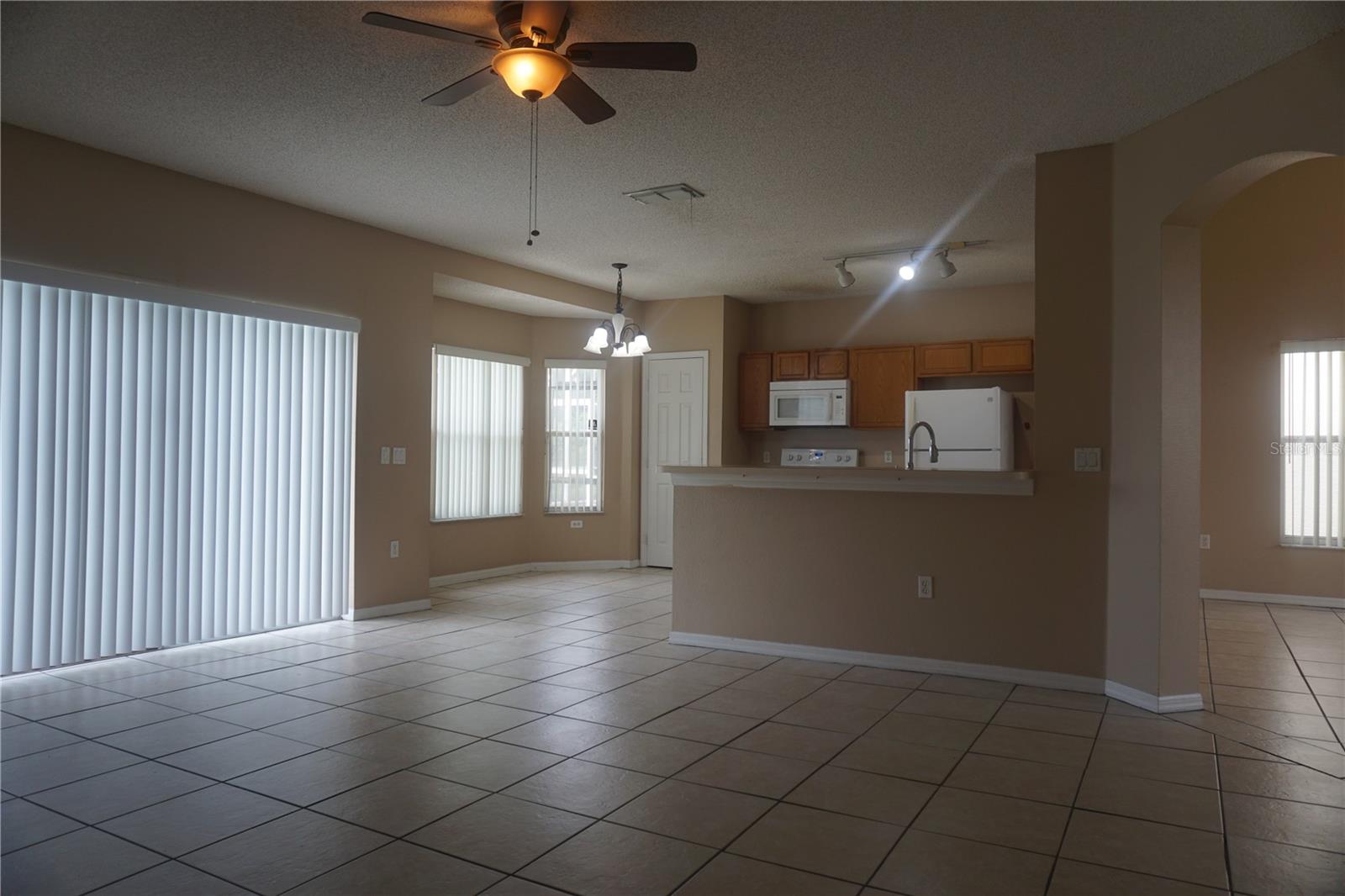 Listing Details for 8838 Grand Palms Circle B, KISSIMMEE, FL 34747