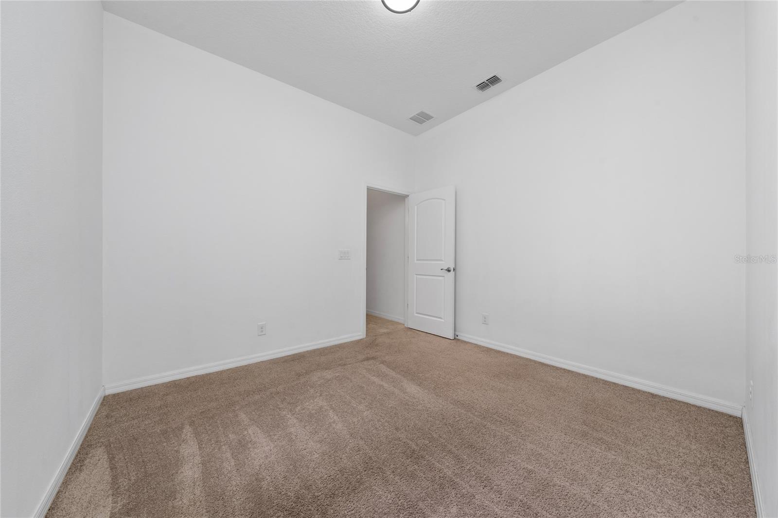 Image 30 of 50 For 2095 Sola Vista Avenue