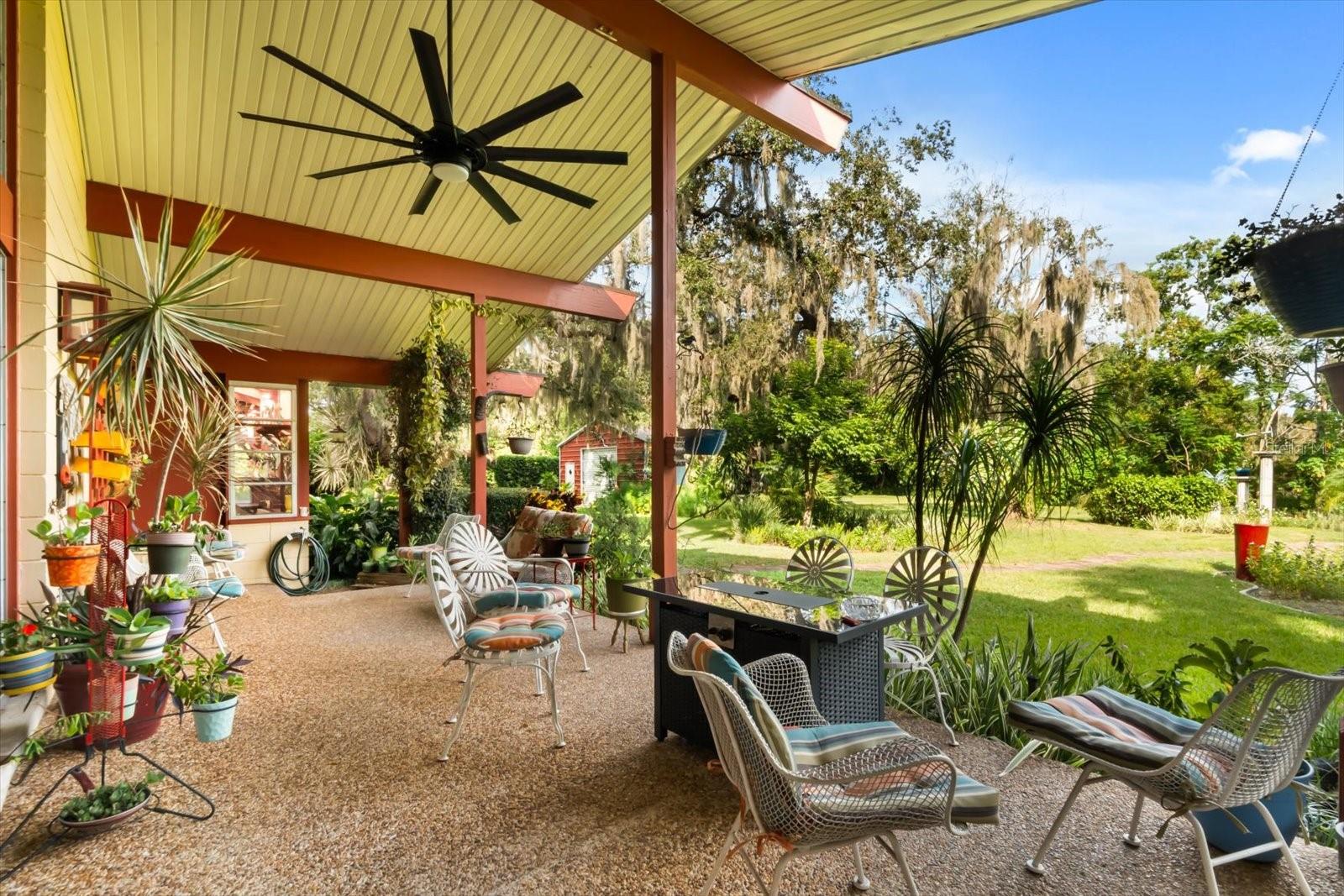 Image 23 of 43 For 9565 Silver Lake Drive