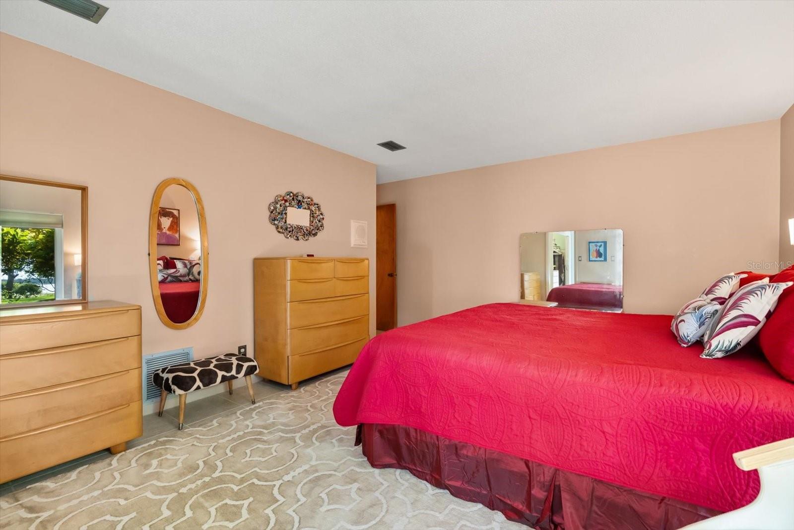 Image 38 of 43 For 9565 Silver Lake Drive