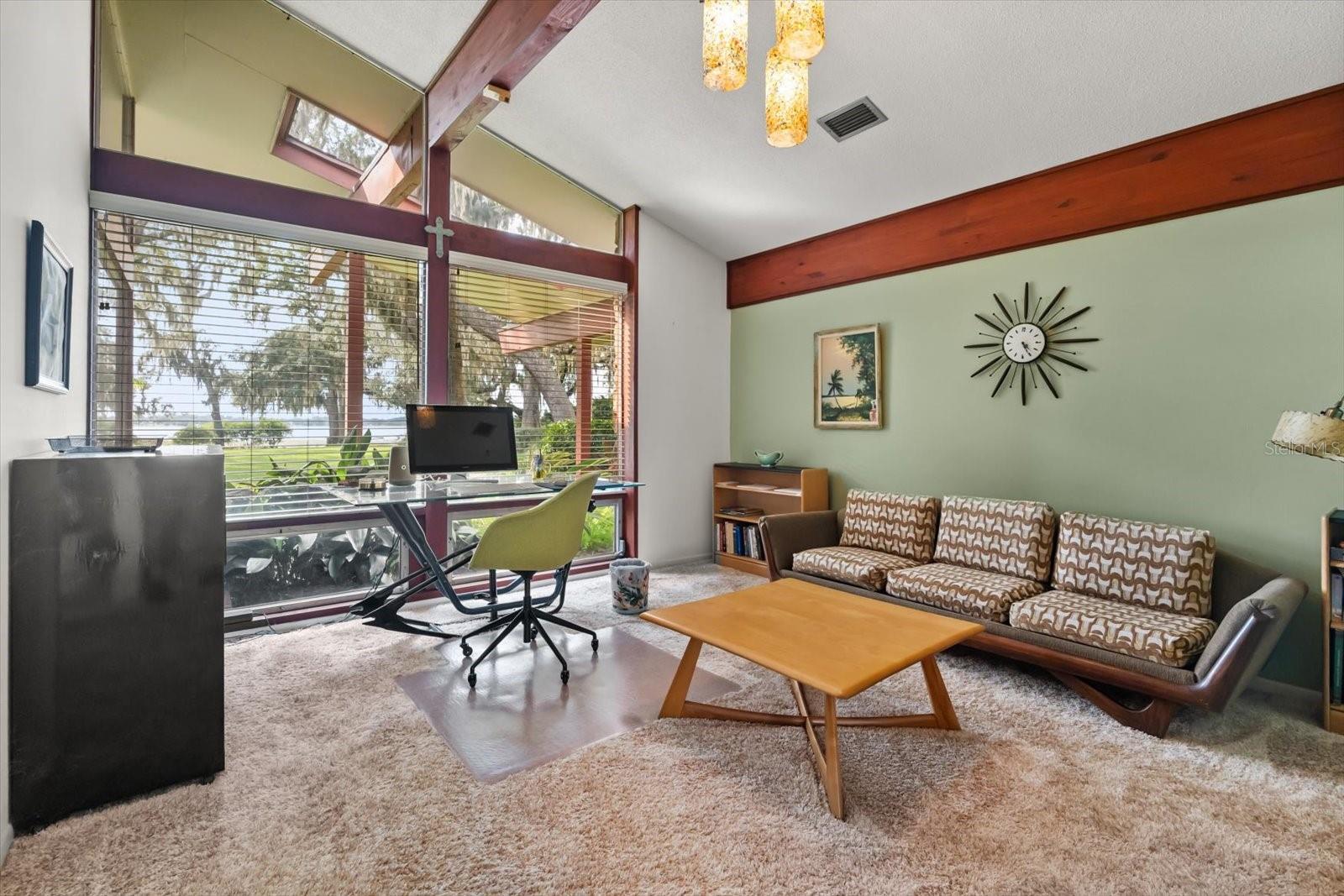 Image 7 of 43 For 9565 Silver Lake Drive