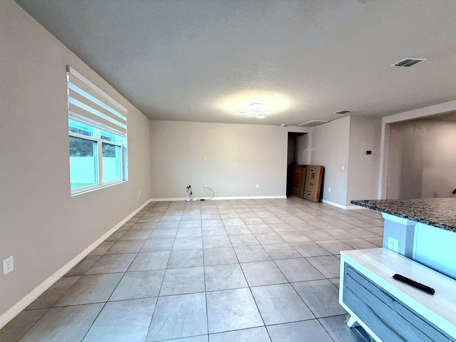 Image 16 of 31 For 706 Alta Vista Court