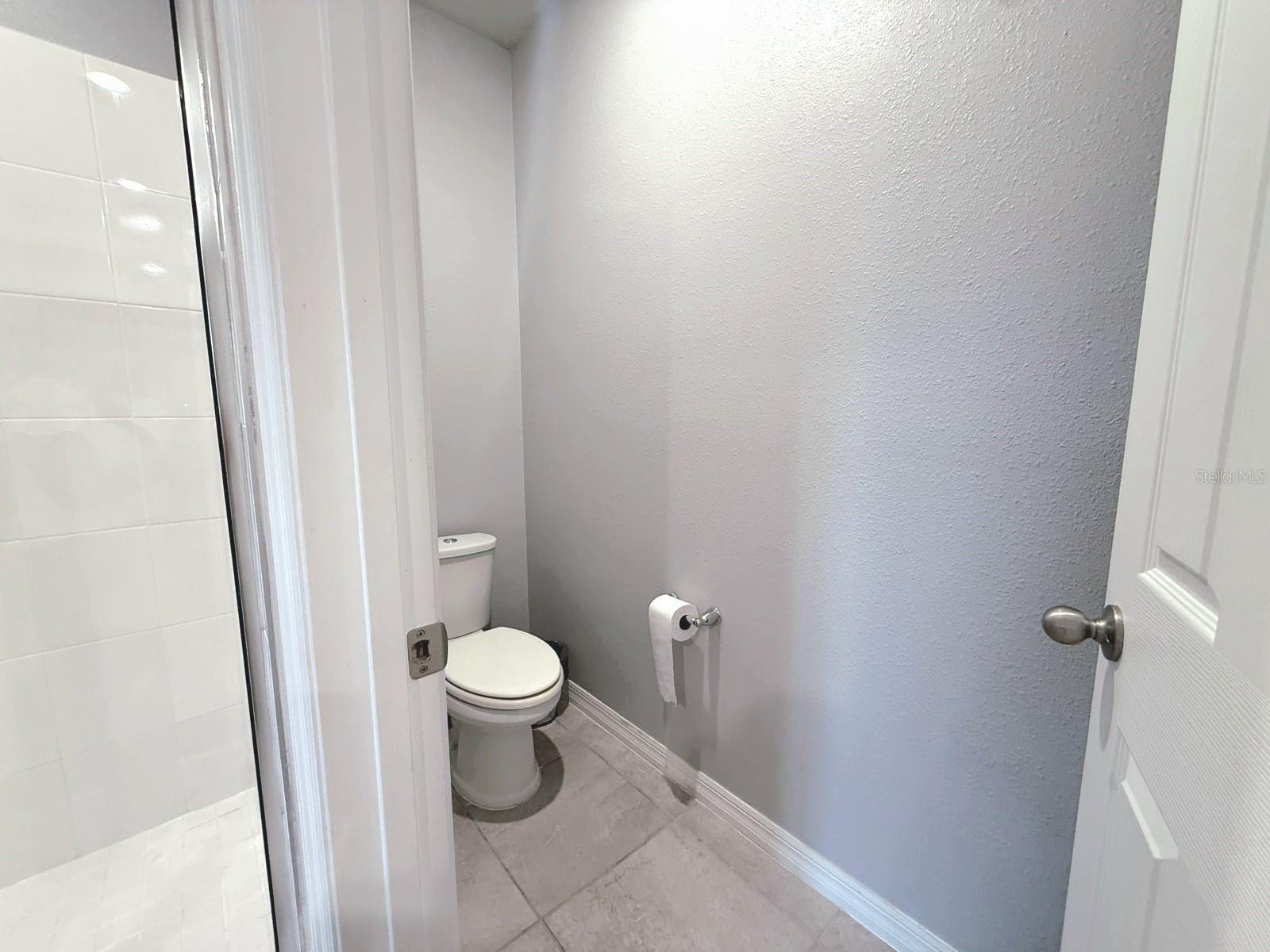 Image 20 of 31 For 706 Alta Vista Court