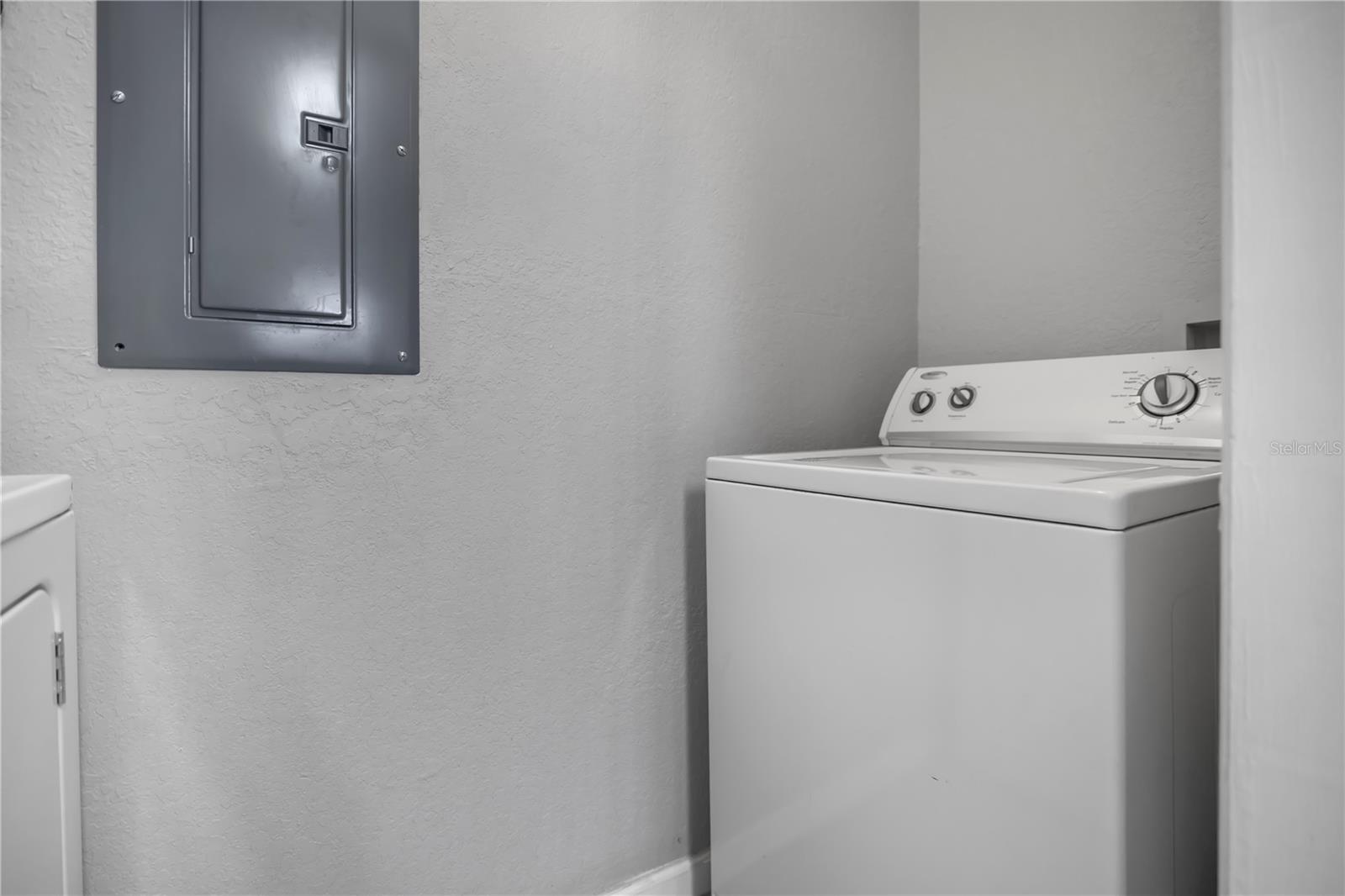 Image 13 of 23 For 5530 Chrishire Way D204