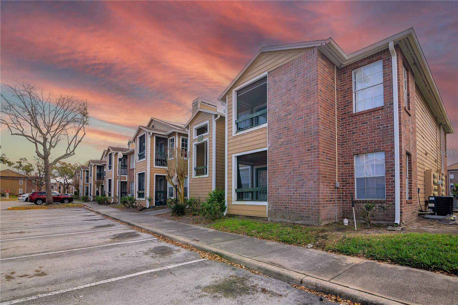 Image 3 of 23 For 5530 Chrishire Way D204