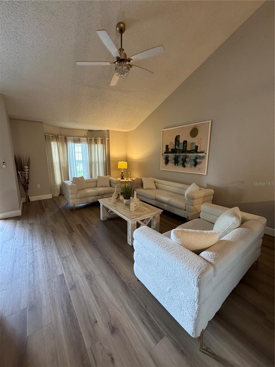 Image 3 of 46 For 2633 Lanier Road