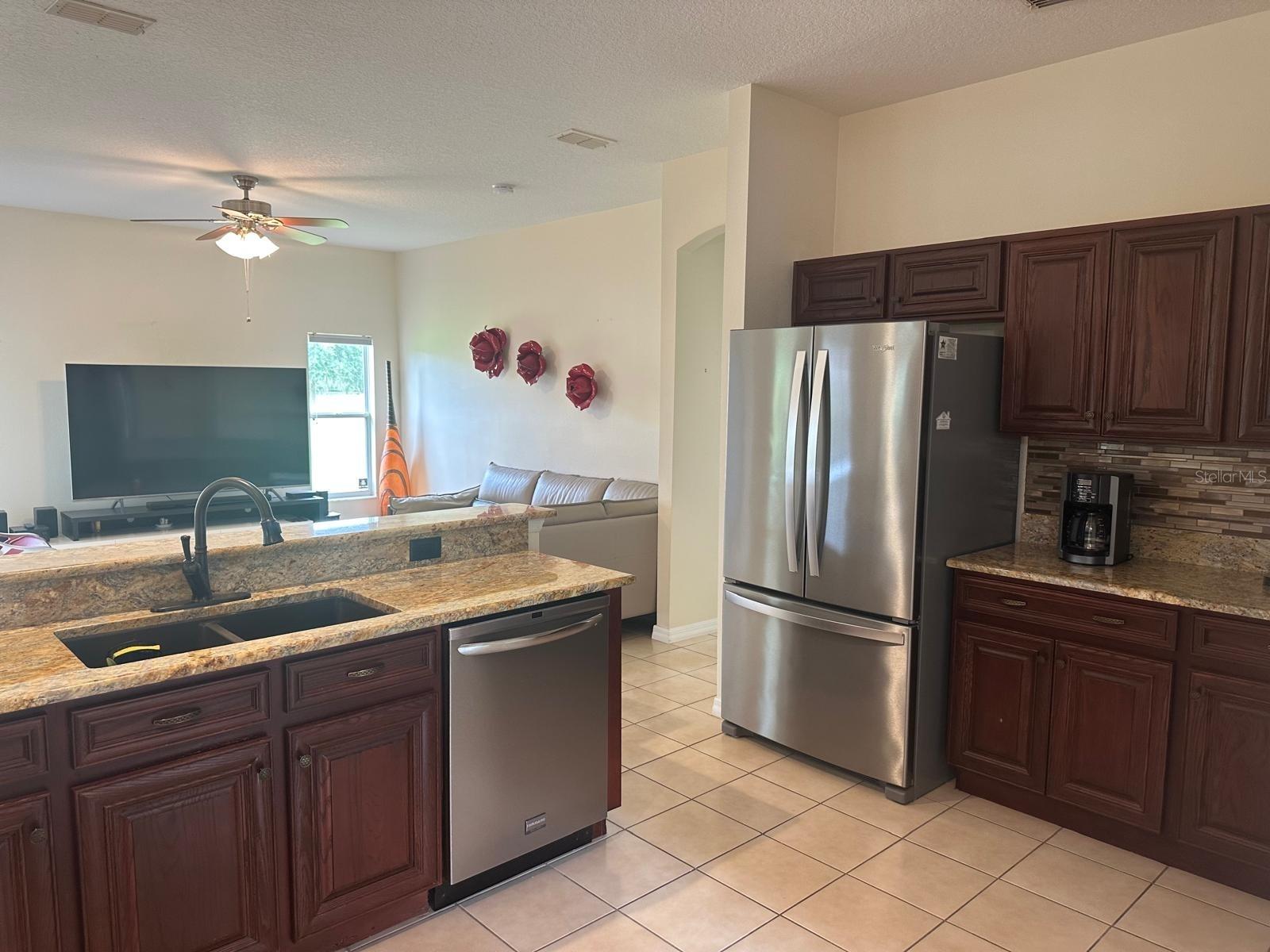 Image 15 of 47 For 4002 Bougainvillea Place