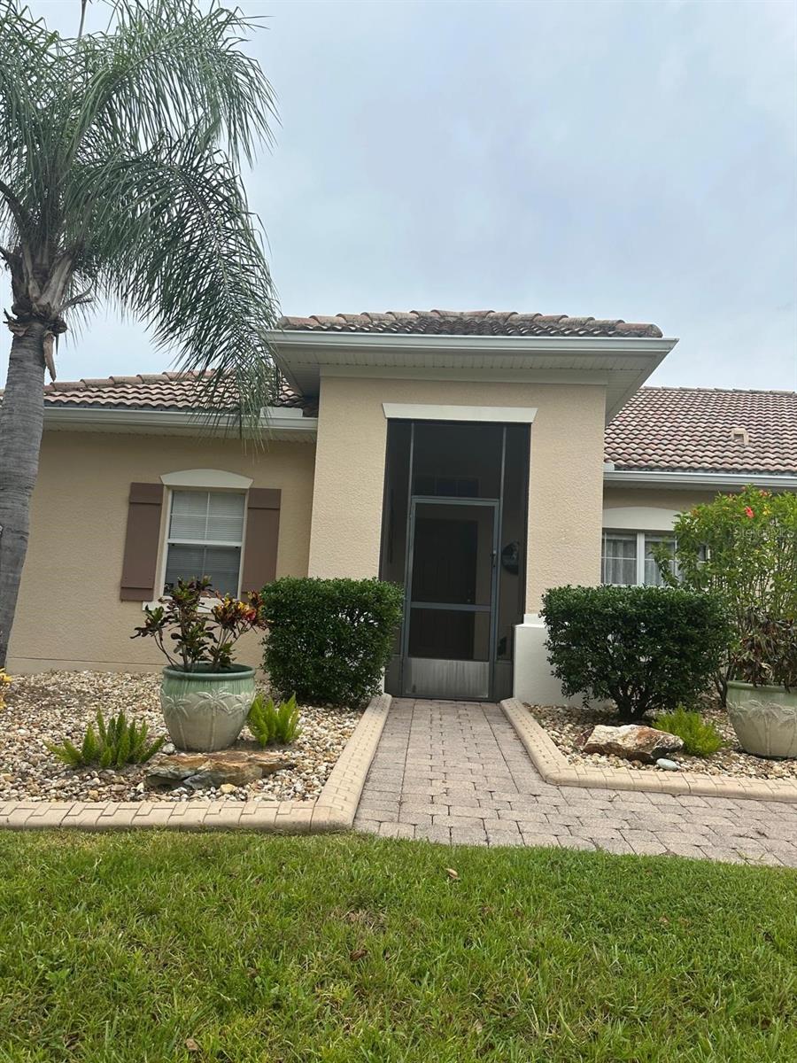 Image 3 of 47 For 4002 Bougainvillea Place