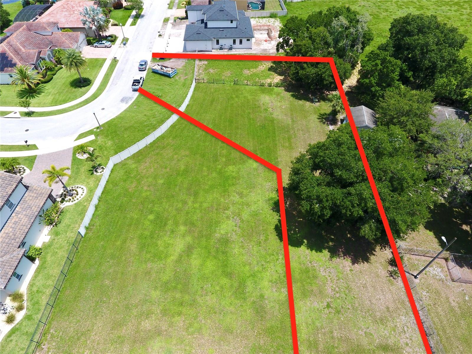 Image 3 of 19 For 4016 Isle Vista Avenue