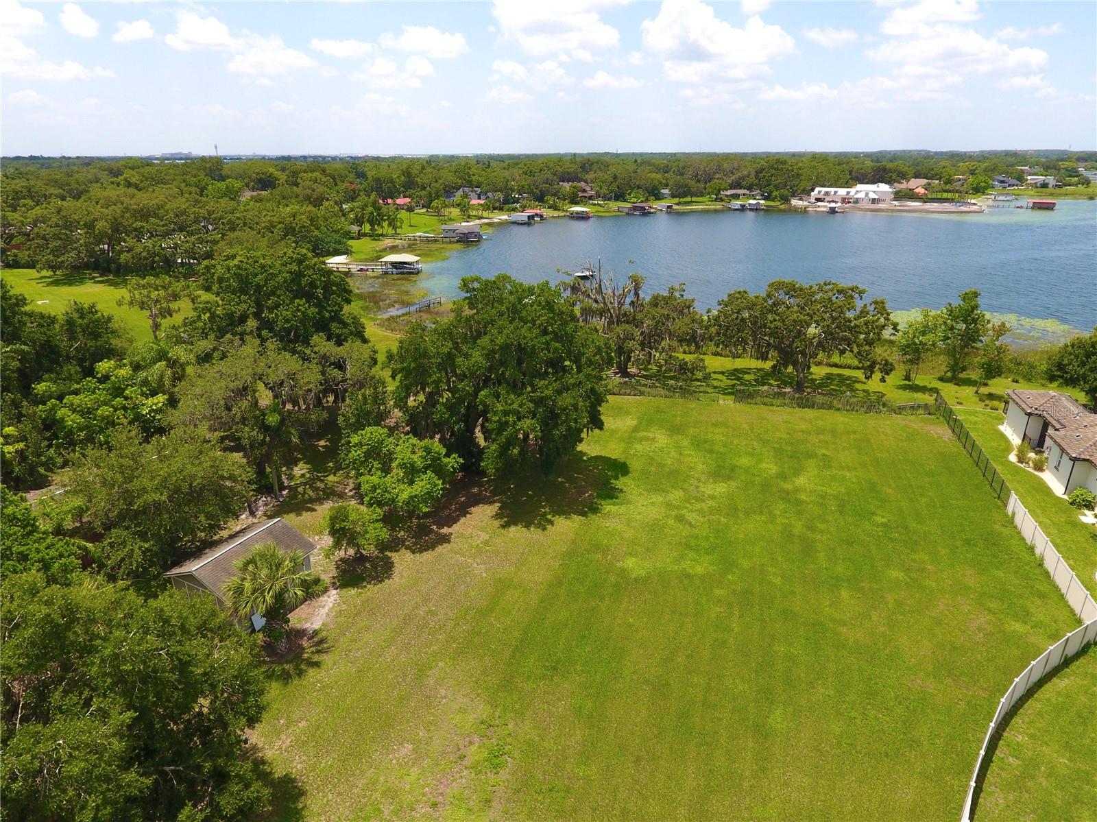 Image 6 of 19 For 4016 Isle Vista Avenue