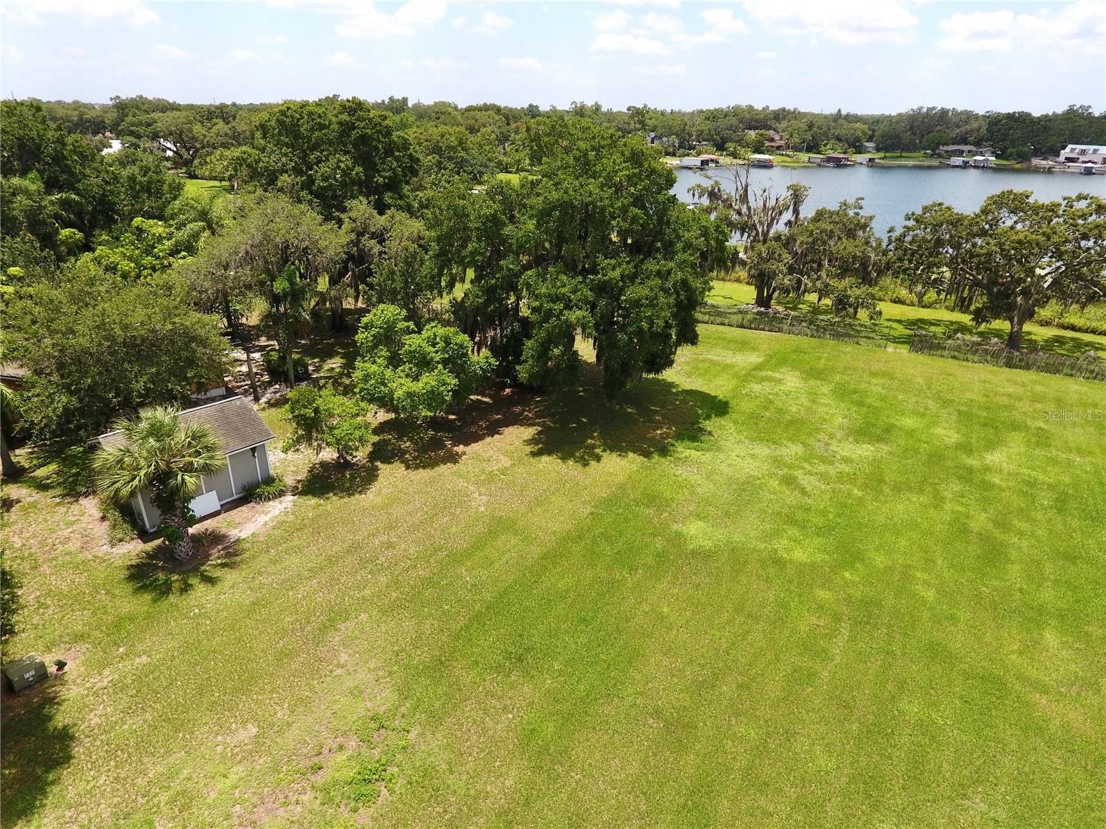 Image 7 of 19 For 4016 Isle Vista Avenue