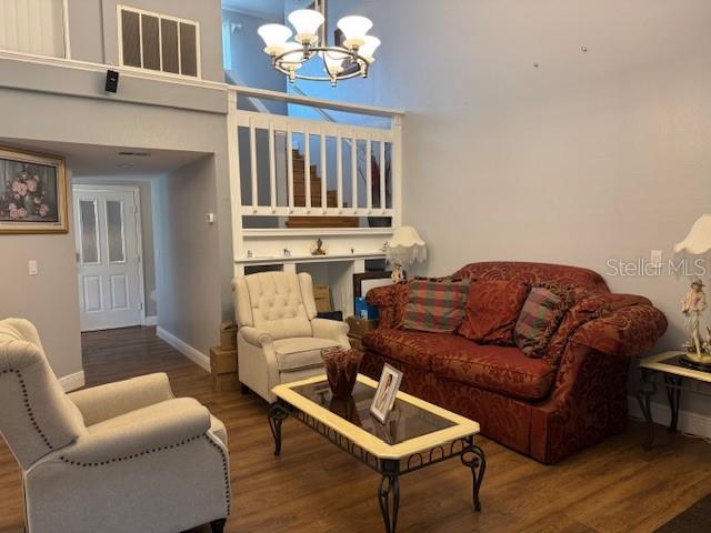 Image 6 of 15 For 2457 Ravendale Court