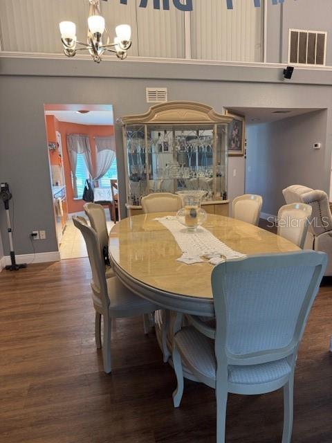 Image 8 of 15 For 2457 Ravendale Court