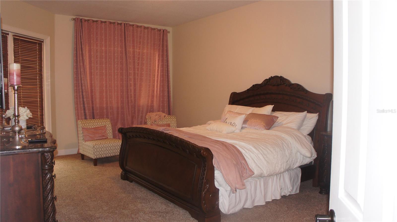 Image 18 of 45 For 7407 Park Springs Circle