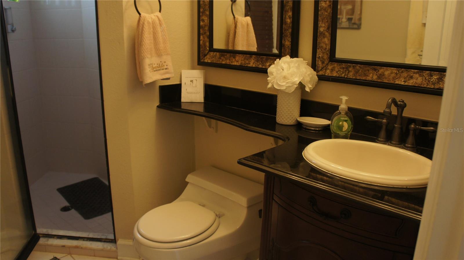 Image 24 of 45 For 7407 Park Springs Circle