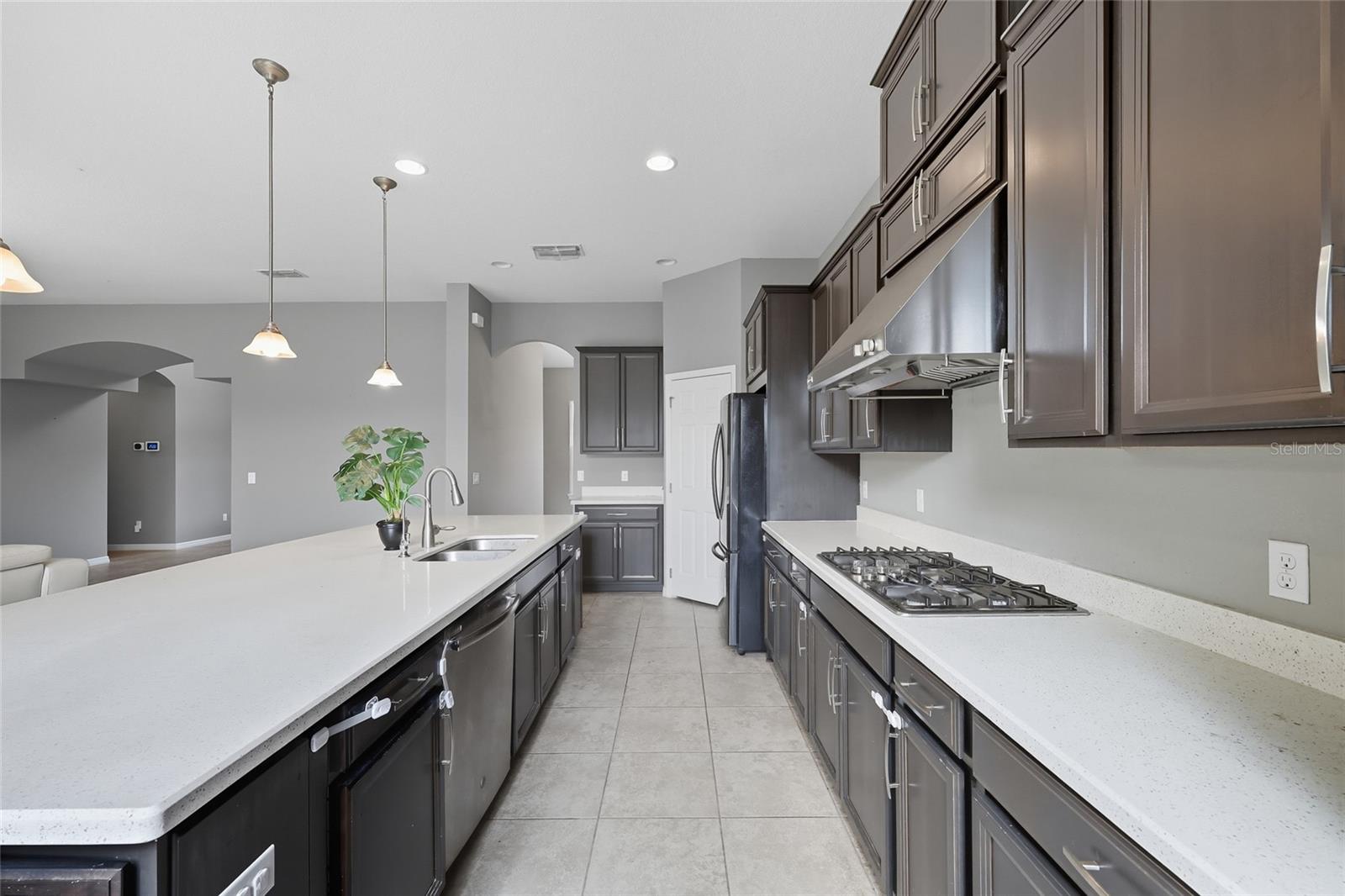 Image 13 of 51 For 2220 Pearl Cider Street